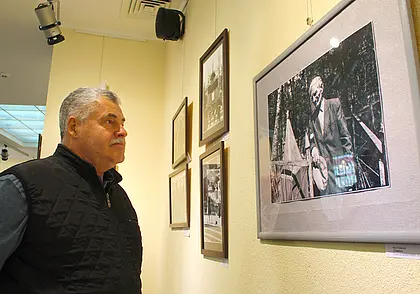 «Не гаснет памяти свеча»: выставка ко Дню Победы открылась в Могилеве. Фоторепортаж