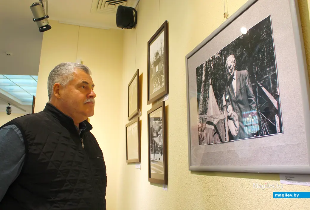 7 мая 2025 года. Могилев. Выставочный зал. Открытие проекта «Не гаснет памяти свеча».