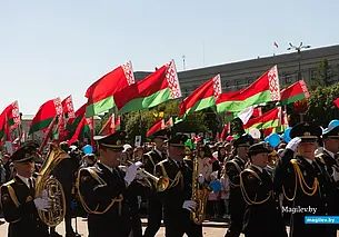 Выставка военной техники, шествие поколений, квест-игра