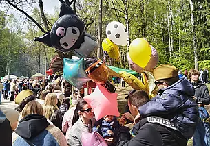 Печерский лесопарк собрал могилевчан на празднование Дня Победы. Большой фоторепортаж