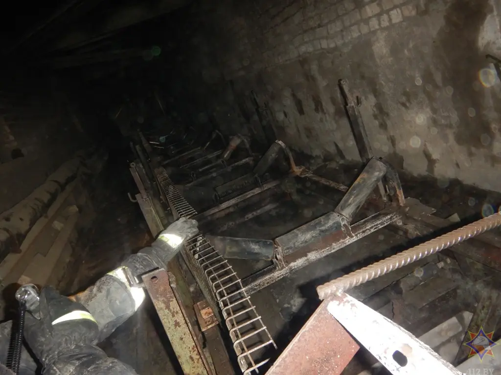 10 мая 2025 года. Пожаре в дании бетонно-смесительного цеха на территории ОАО «Могилевский домостроительный комбинат». Фото: МЧС.