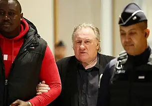 Суд в Париже приговорил Депардье к 18 месяцам условно по делу о домогательствах