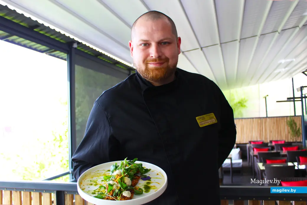 Май 2025 года. Могилев. Гастробар «Цоколь». Су-шеф Андрей Галанов.