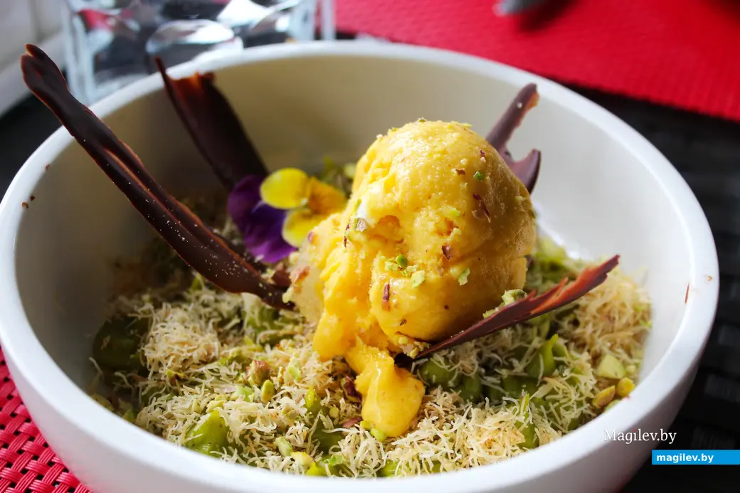 Май 2025 года. Могилев. Гастробар «Цоколь».. Десерт.