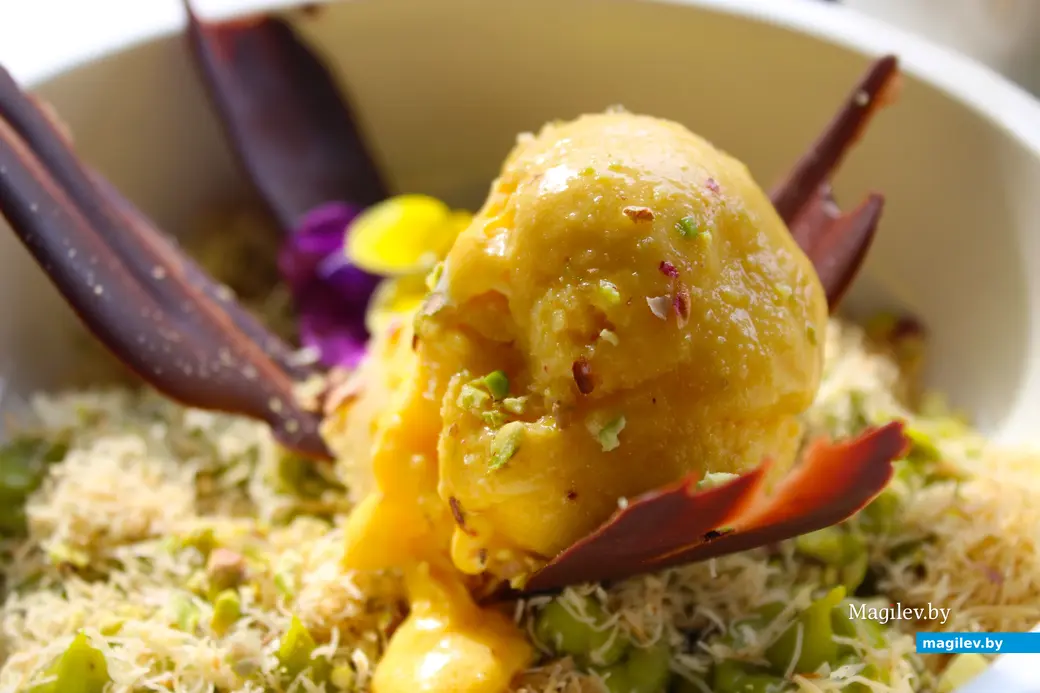 Май 2025 года. Могилев. Гастробар «Цоколь». Десерт.