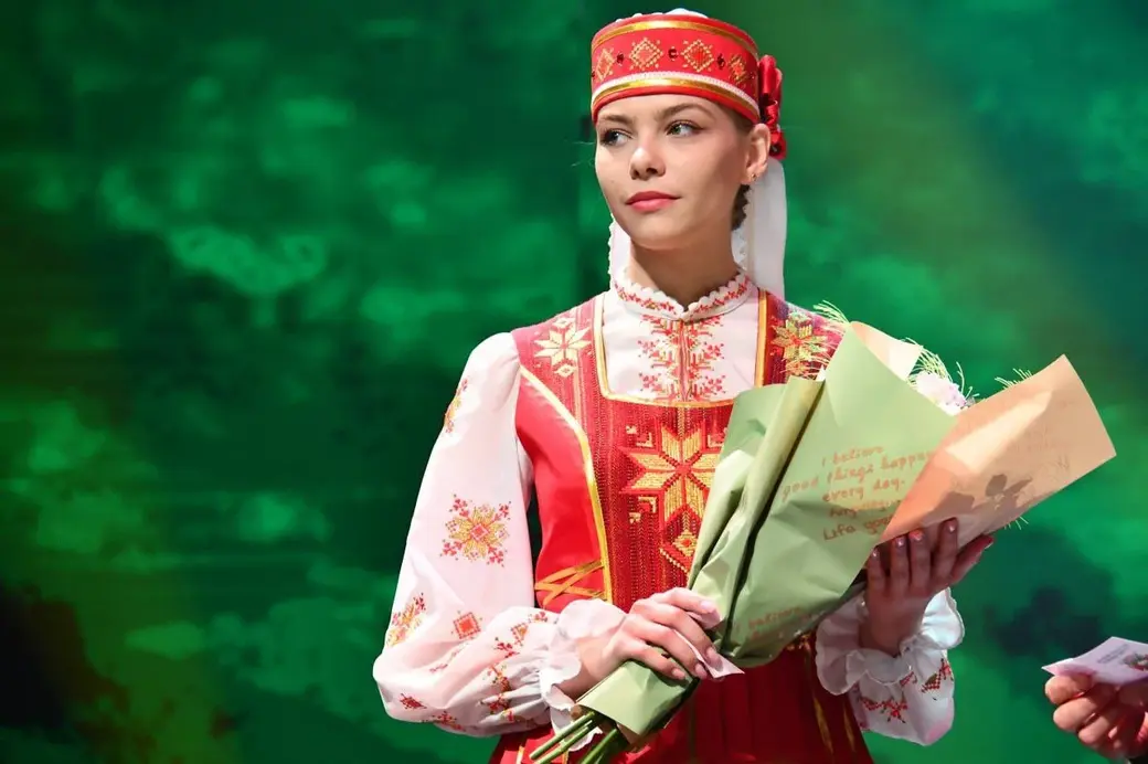 «Мисс Могилев-2025» Эвелина Самонова. Фото: телеграм-канал Белорусской коллегии адвокатов.