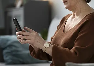 Пожилая минчанка передала аферистам более 340 тыс