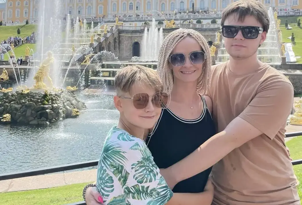 Светлана Астюкевич с детьми.