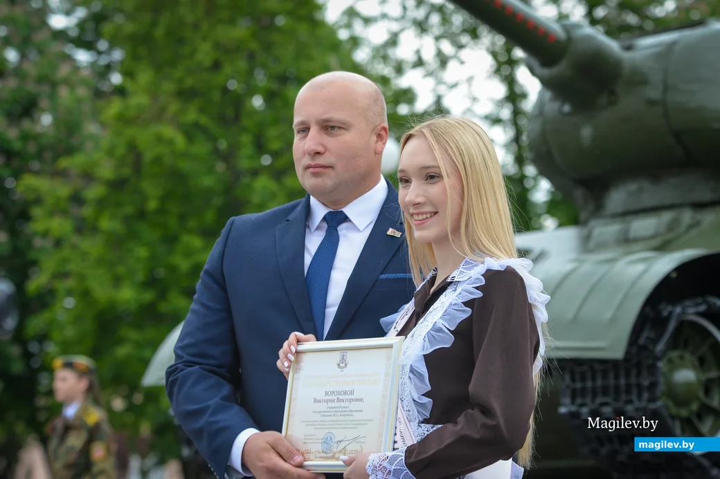 24.05.2025. Площадь Победы – площадь им. В.И.Ленина. Городской праздник «Последний звонок».