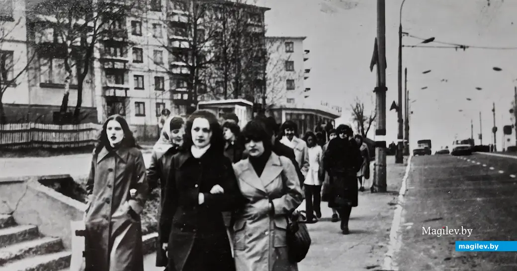 1970-е годы, Могилев. Студенты педагогического факультета: сегодня последней пары не было.