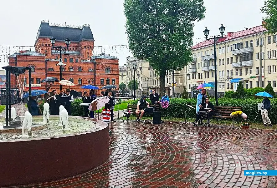 25.05.2025, Могилев, Театральный сквер. Программа выходного дня «Музыка в городе».