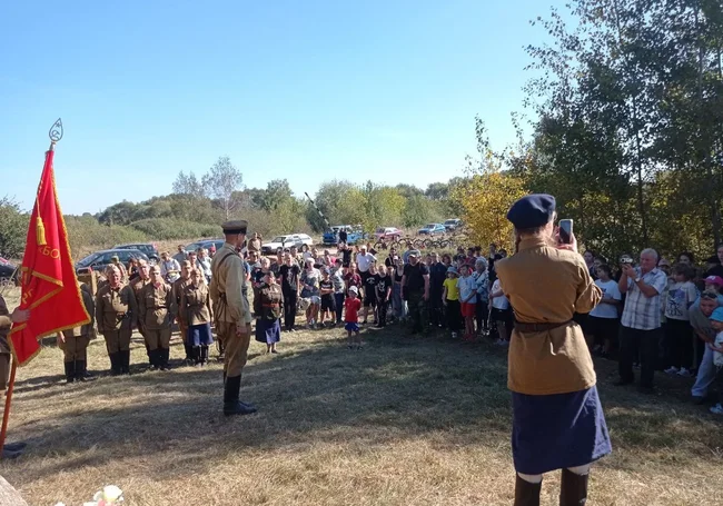 Почтили память курсантов, погибших за Бобруйск