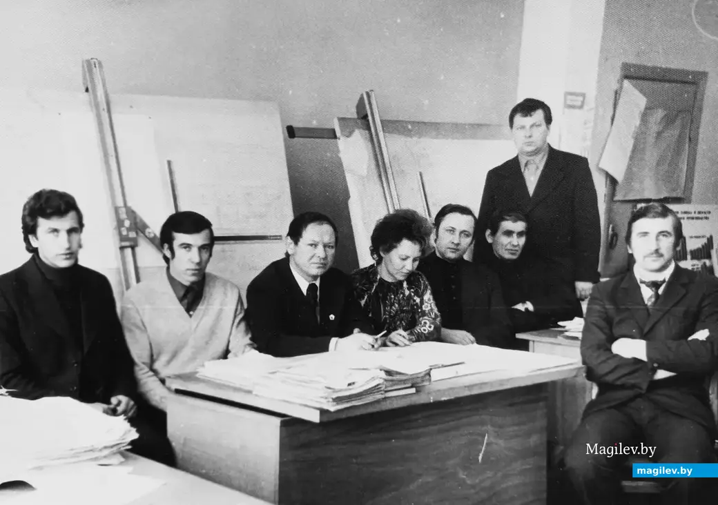 1978 год, Могилев, лифтостроительный завод. Работники отдела главного сварщика.