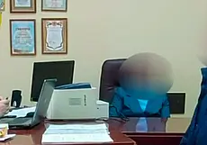 Обманули 11 человек: в Барановичах «риелторы» переселяли одиноких владельцев жилья в ветхие дома, а квартиры их продавали