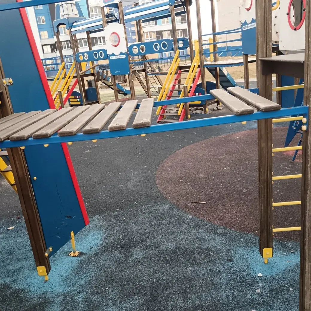 Сентябрь 2024 г. Могилев, Спутник-2. Детская площадка.