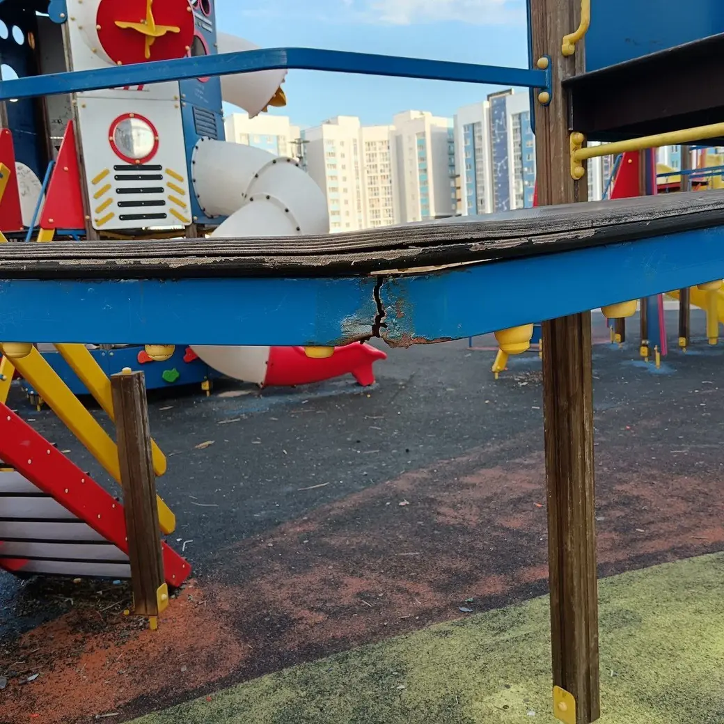 Сентябрь 2024 г. Могилев, Спутник-2. Детская площадка.