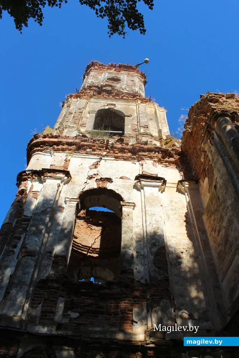 Сентябрь 2024 года. Церковь в Сельце Мстиславского района Могилевской области.