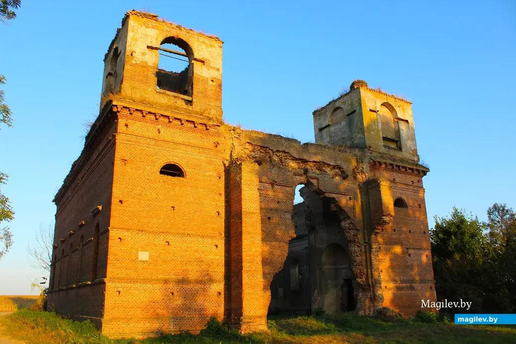 Сентябрь 2024 года. Костел в Каничах Костюковичского района Могилевской области.