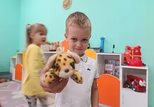 Читают, рисуют, строят: посмотрели, чем занимается детвора в могилевском садике