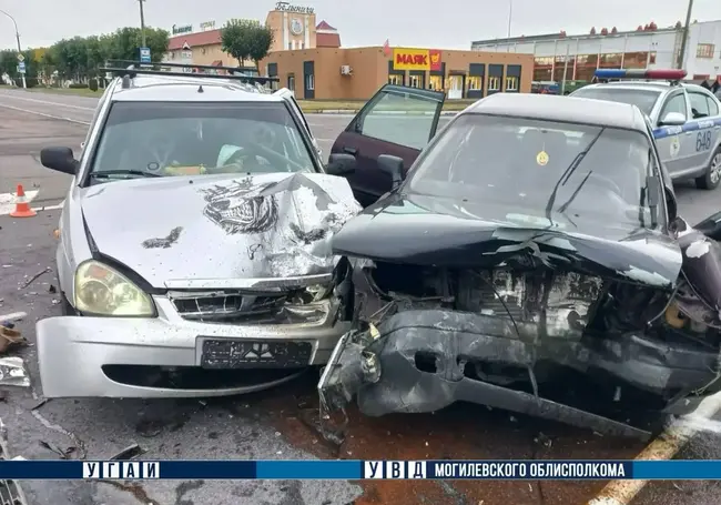 В Белыничах 18-летний водитель не уступил дорогу и устроил ДТП