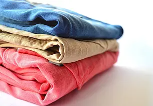 Фейковые джинсы: новый тренд на поддельный деним захватывает мир