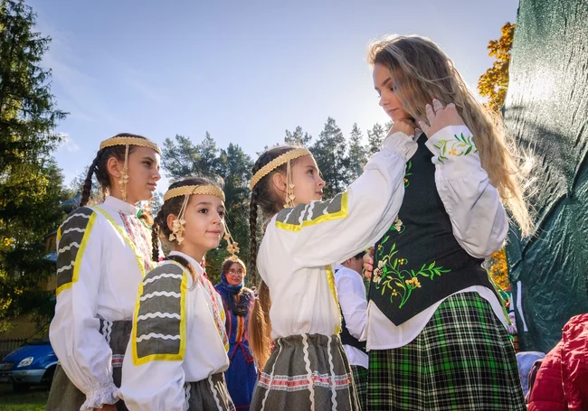 15-ты «Глушанскі хутарок» – песні, закаткі, выбары