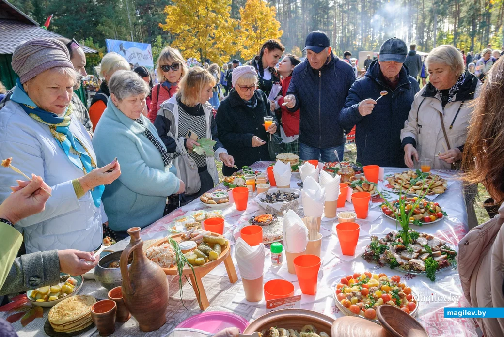 12.10.2024. Глуша. Региональный фестиваль народного творчества и ремёсел «Глушанскі хутарок»