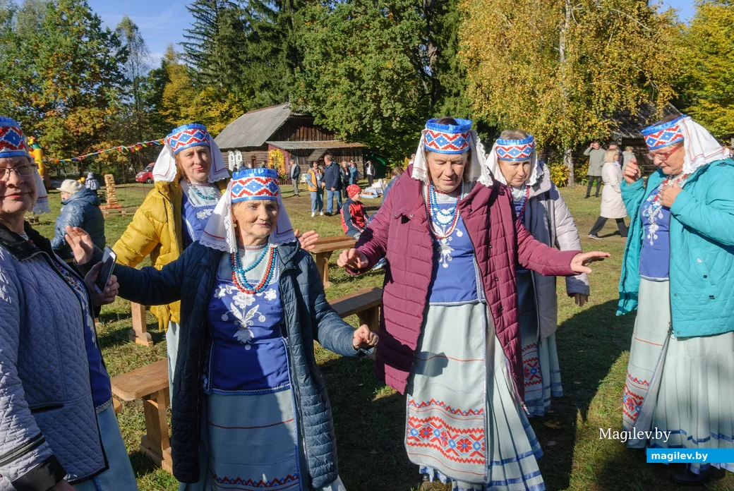 12.10.2024. Глуша. Региональный фестиваль народного творчества и ремёсел «Глушанскі хутарок»