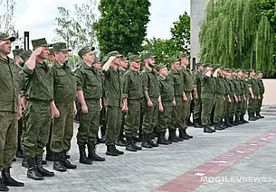 В Беларуси изменили срок вручения повестки на военные сборы