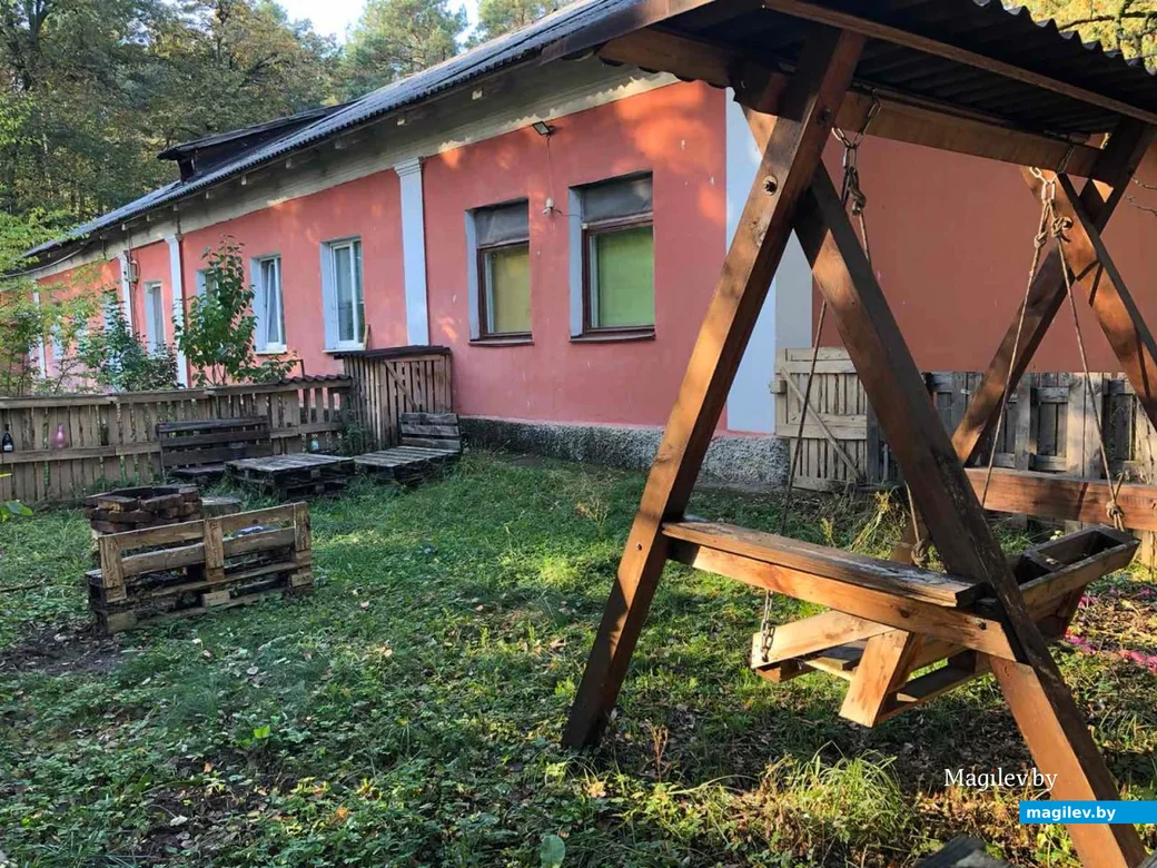 15.10.2024. Нынешняя жизнь старой генеральской гостиницы в Киселевичах.
