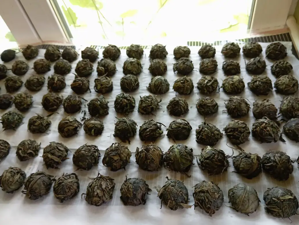 Продукция Евгения Лукьянова. Ферментированный травяной иван-чай.