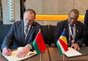 Беларусь и Сейшелы подписали соглашение о воздушном сообщении
