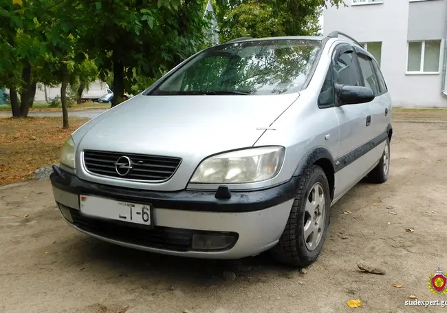 После конфликта с начальником могилевчанин поцарапал его автомобиль