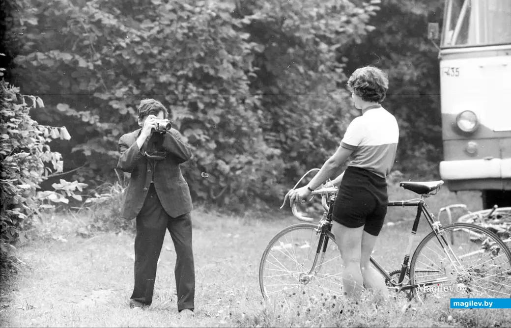 1970-е годы, Могилев. Володя за работой.