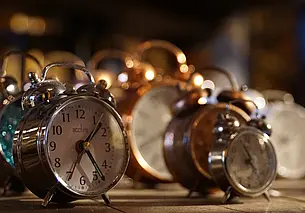 В выходные ряд стран перешли на «зимнее время», а Беларусь – нет