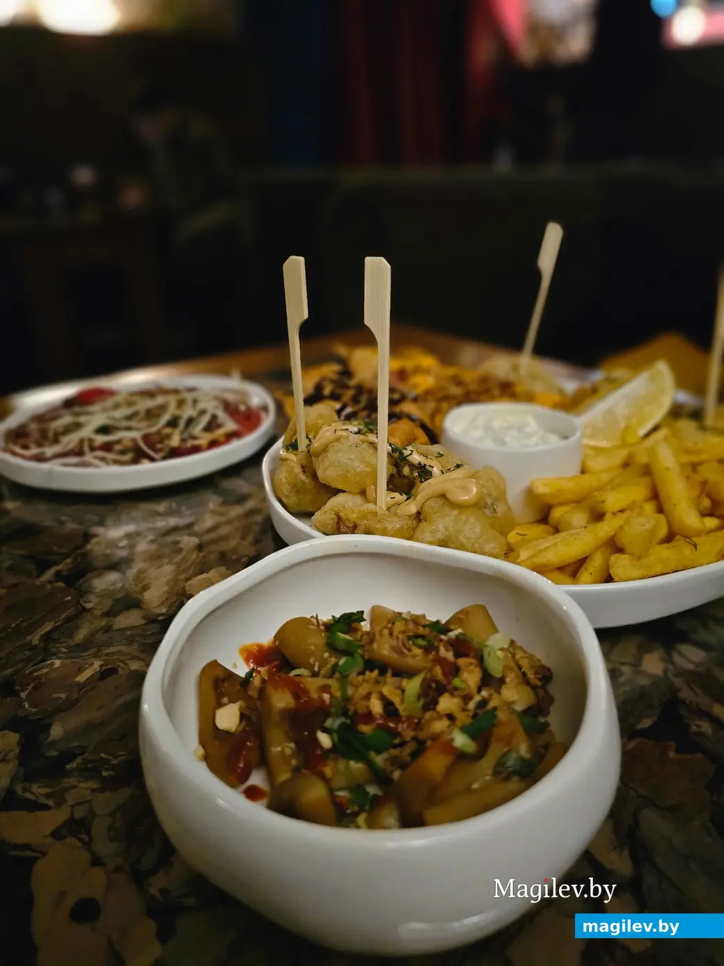 Октябрь 2024 года. Могилев, бар «Монарх».