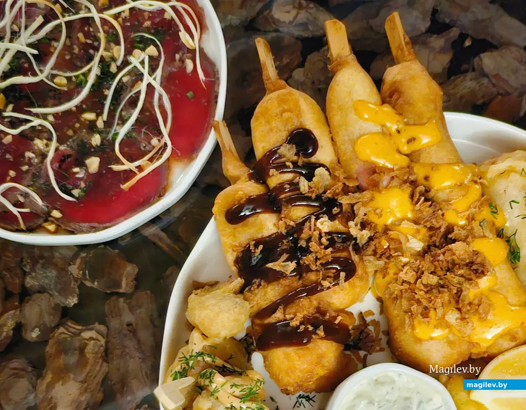 Октябрь 2024 года. Могилев, бар «Монарх».