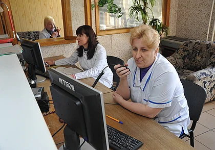 «Расскажу вам про нашего замечательного фельдшера»