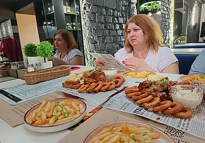 «Белорусское блюдо, но хрустит по-французски». Оценили фестивальный сет от ресторана «Colette»