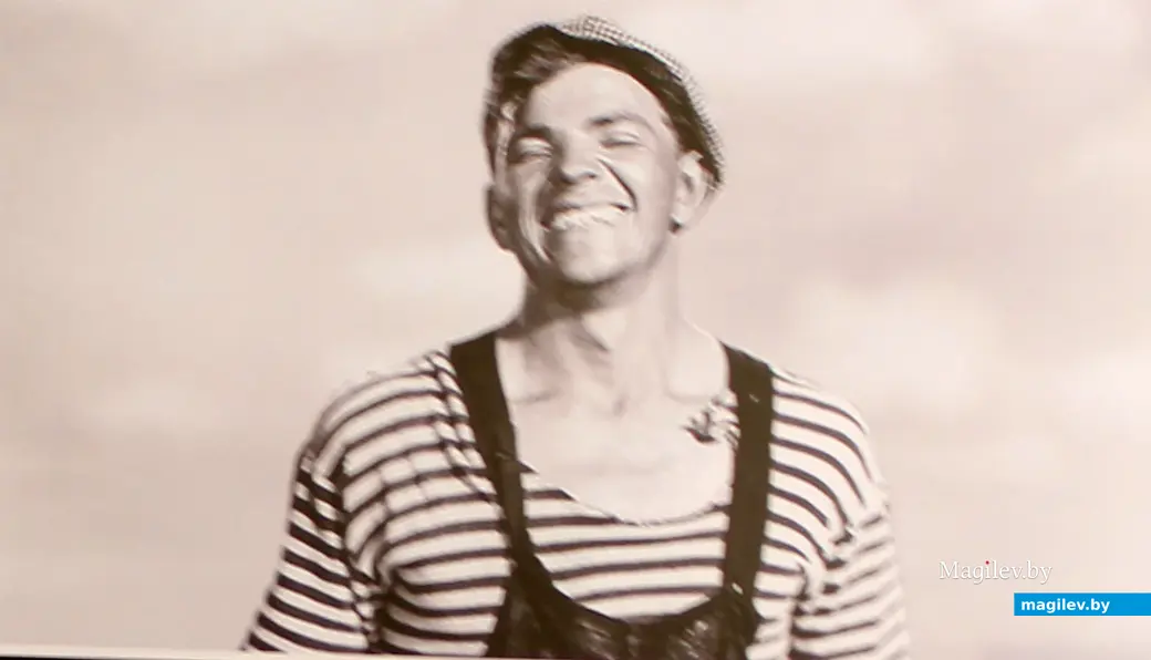 1 ноября 2024 года. Выставочный зал Могилева. Выставка «Могилевщина в зеркале кинематографа». Петр Алейников.