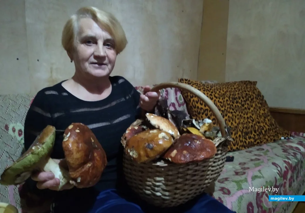 1.11.2024 г. д. Калюга Логойского района. Минчанка Татьяна Король.