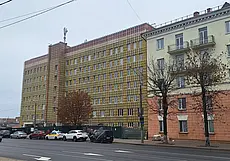 Возле Могилевской центральной поликлиники построят парковку на 172 места. Для освобождения площадки снесут гаражи