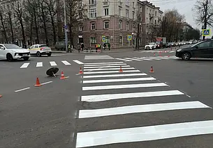 «Зебра наискосок»: в центре Могилева появился диагональный пешеходный переход
