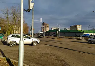 Новые светофоры устанавливают по улице Островского в Могилеве. Фотофакт