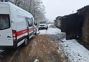 Искали три дня: в Костюковичах пропавшего мужчину нашли в запертом гараже погибшим