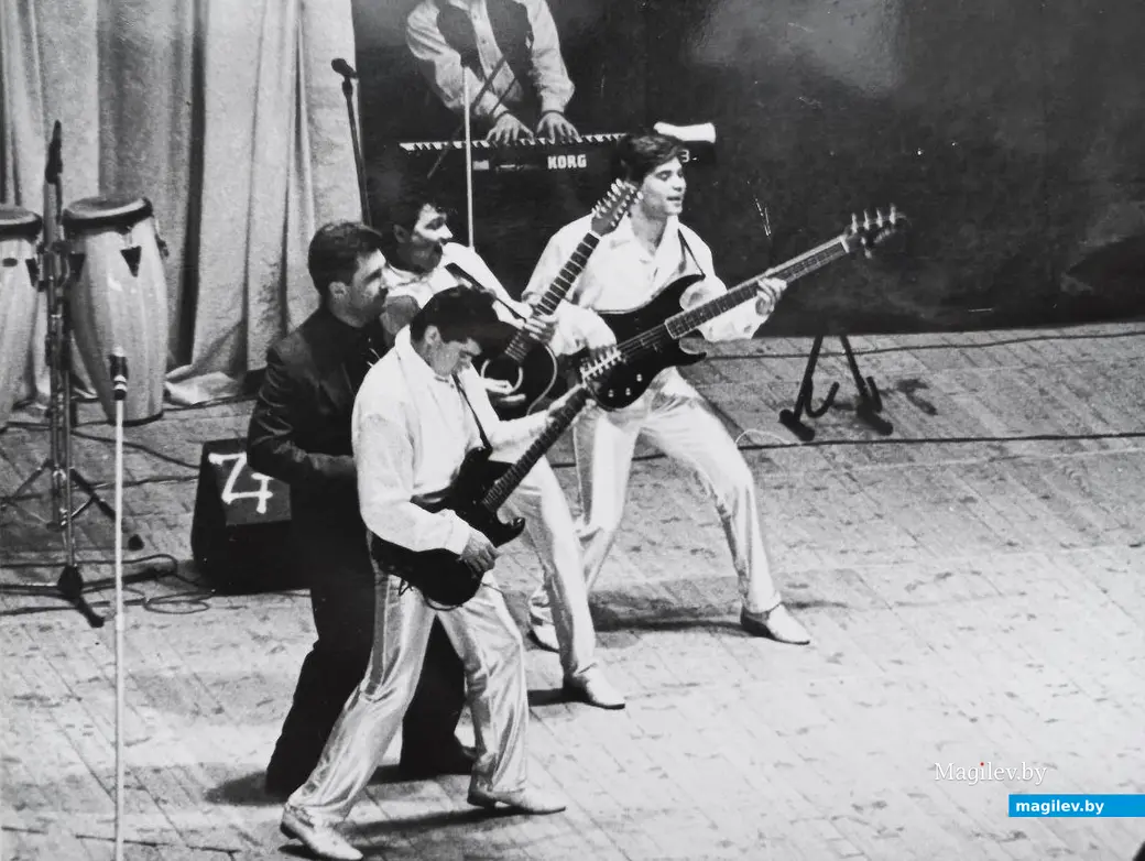 1993 год, Могилев, ДК «Химволокно». Гитарная раскачка в самом разгаре.