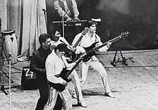 Однажды в Могилеве. Не всякому дано играть на поролоновой гитаре