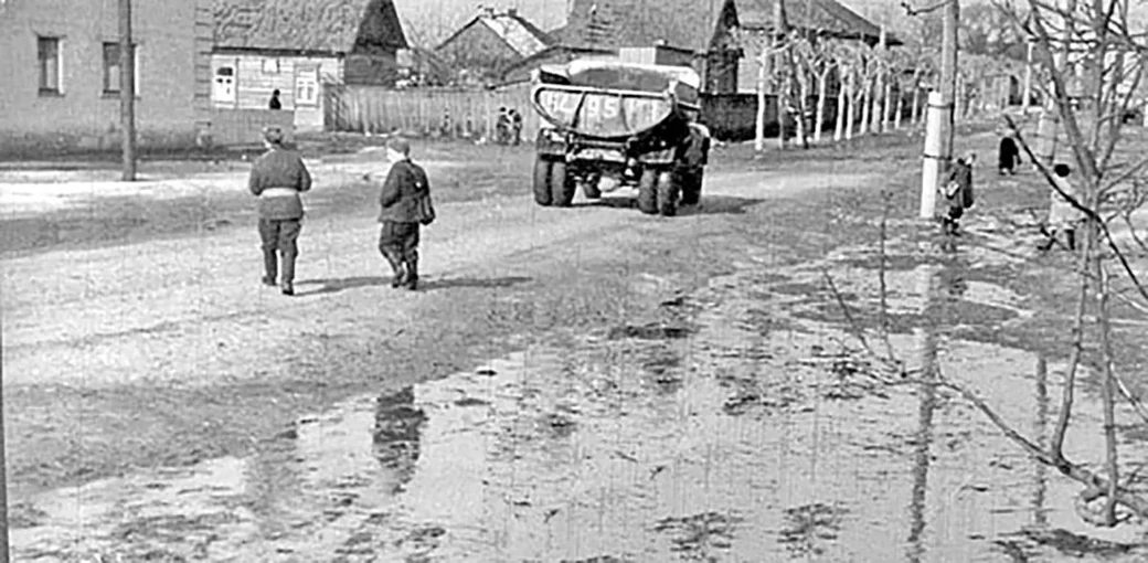 1966 год. Глуск, улица Кирова.