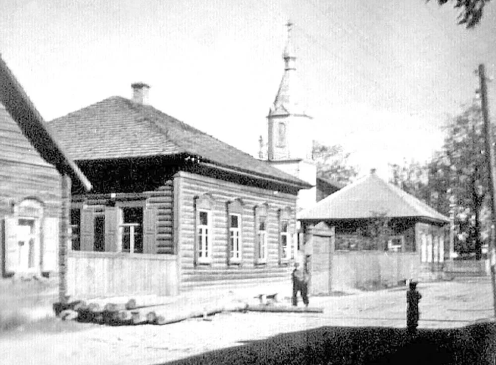 1959 год. Глуск, улица Комсомольская.
