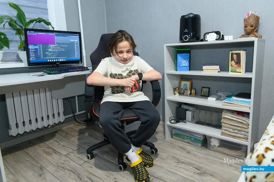 16.11.2024. Бобруйск. В гостях у Аллы Нипарко и Максима Ластовецкого. Их старший сын Жора.